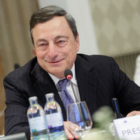 Con las políticas de la Fed se está beneficiando Draghi y el euro