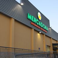 Se llevó un zumo del Mercadona de Albacete pero, al forcejear, se interpreta como robo y piden dos años de cárcel