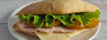 Torta de jamón: el bocadillo más famoso y más fácil de México