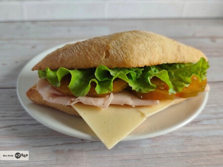 Torta de jamón: el bocadillo más famoso y más fácil de México