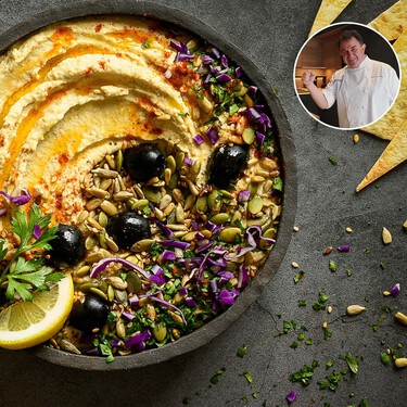 Estos son los dos trucos de Martín Berasategui para mejorar el clásico hummus de garbanzos sin esfuerzo y sin gastar de más 