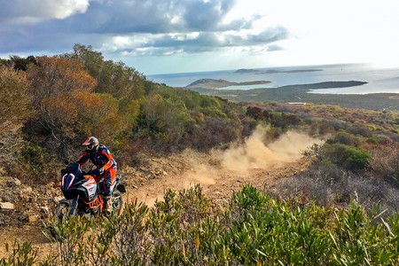 ¿Necesitas vacaciones? KTM ya tiene preparados tres días de European Adventure Rally en Cerdeña