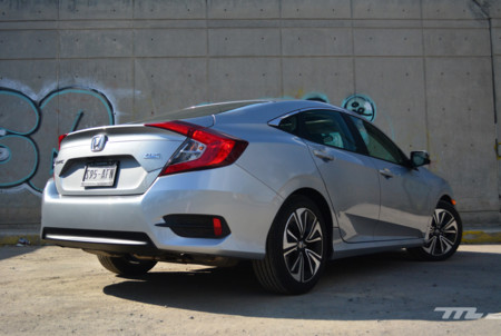 Honda Civic Sedan 2