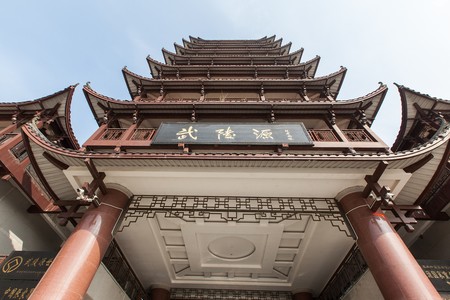 China da los primeros pasos para dejar de exportar malware regulando las tiendas de aplicaciones