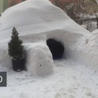 Oferta fugaz: Dormir en un iglú construido con la nieve de Jonas, la última gran tormenta americana