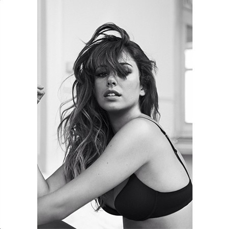 Si había foto, marchando spot de Intimissimi con Blanca Suárez