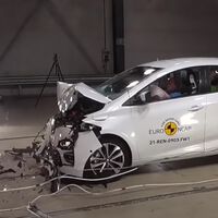 Euro NCAP saca los colores a dos coches eléctricos de Renault: el ZOE suspende con cero estrellas, y el Dacia Spring con una