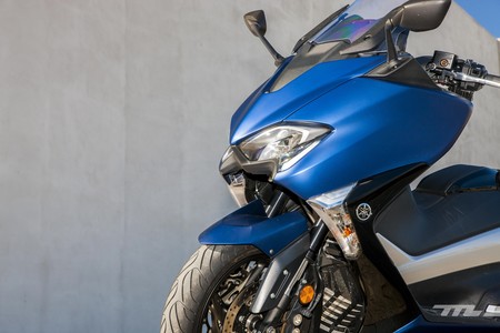 El Yamaha T-Max podría crecer en 2020 con más cilindrada, más potencia y mejor equipamiento