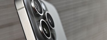 El iPhone 15 Pro Max es un quebradero de cabeza para Apple. Un mes después, los usuarios reportan casos de quemado de la pantalla OLED 