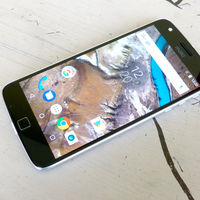 Lenovo Moto Z Play, con Snapdragon 625 y cámara de 16 megapixeles, por 199 euros con este cupón