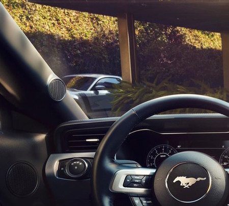 ¿Eres tú un nuevo Mustang Boss 302 o sólo Ford jugando con nosotros?