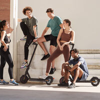 Los cambios de la DGT para los patinetes eléctricos: sólo podrán usarse en ciudad, pero fuera de la acera