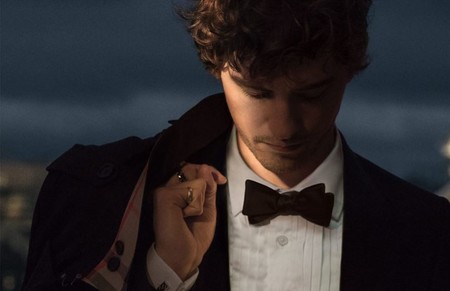Mr. Burberry relanza su fragancia con un acento más sensual inspirado en el trench