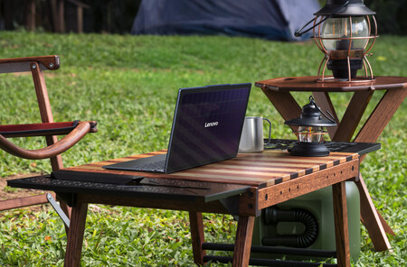 Lenovo Laptop Solar 02