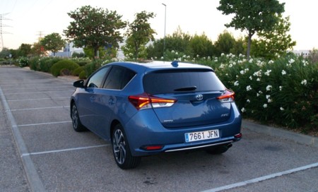Probamos el nuevo Toyota Auris 120T: conducción y motorización