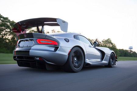 Dodge Viper ACR