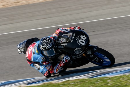 Remy Gardner y Sergio García Dols comienzan mandando en los test de pretemporada de Moto2 y Moto3 en Jerez
