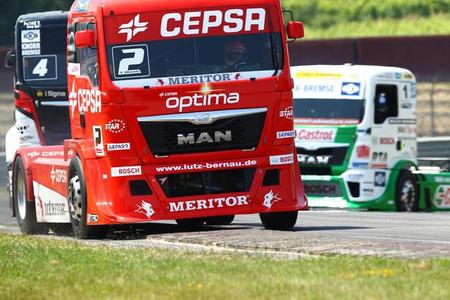 Un gran fin de semana en Nogaro permite a Antonio Albacete colocarse líder