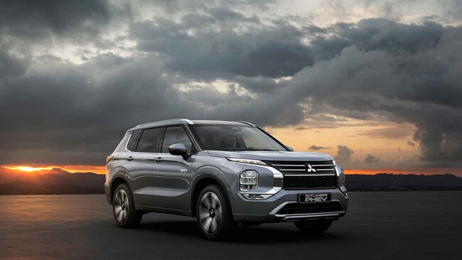 Mitsubishi Outlander PHEV 2025