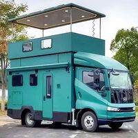 Esta autocaravana de BYD tiene tres pisos y despliega una terraza en el techo en 5 segundos. Es 11.000 euros más barata que una California