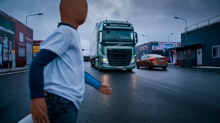 ¿Son eficaces los sistemas de frenada automática de emergencia? La propia industria tiene sus dudas