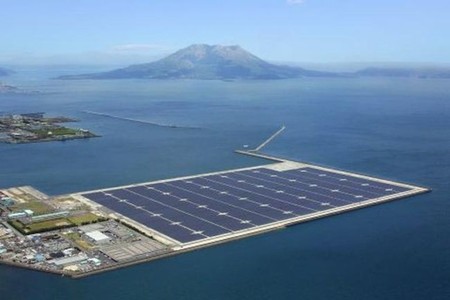 Se abre en Japón una planta solar que triplica el tamaño de la Ciudad del Vaticano