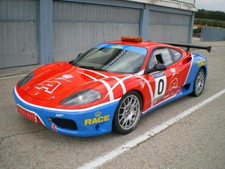 ferrari.jpg