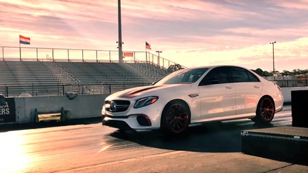 RENNtech le ha sacado 800 CV al Mercedes-AMG E 63 S para convertirlo en el Clase E más rápido del mundo