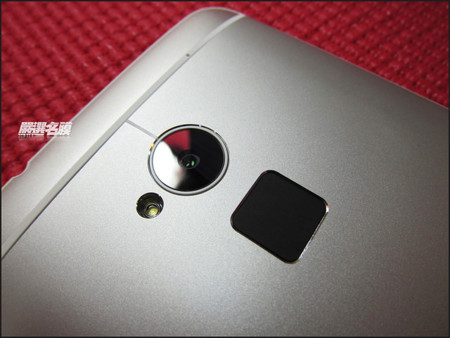 HTC One Max, nuevas imágenes en las que vemos con claridad el sensor de huellas dactilares