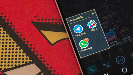 Enviar dinero entre particulares a través de WhatsApp, el siguiente movimiento de Zuckerberg