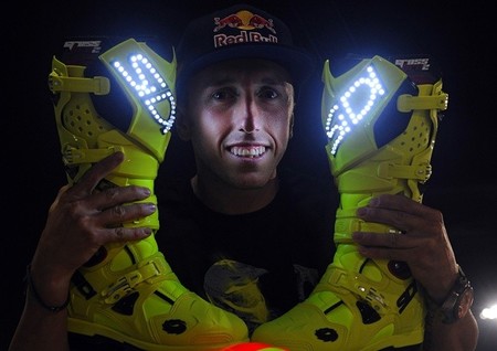 Antonio Cairoli estrena botas luminosas SIDI en el arranque del mundial
