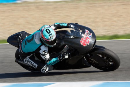 Danny Kent y Miguel Oliveira ya se han estrenado con sus nuevas Moto2
