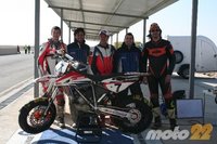 BMW G450X Supermotard, probamos una moto del campeonato del España