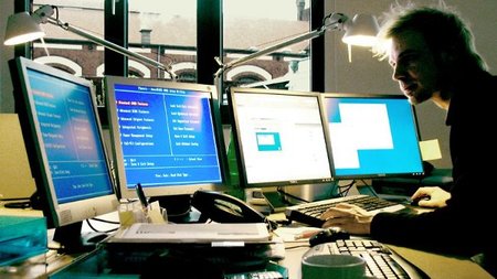 ¿Somos más productivos con dos pantallas o una de gran tamaño?