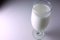 ¿Dónde podemos encontrar calcio si no tomamos bastantes lácteos?