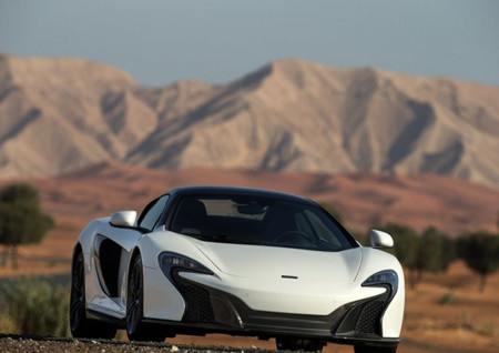 McLaren 650S Al Sahara 79, tan exclusivo que lleva oro en la pintura 