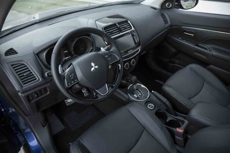 Mitsubishi Outlander Sport 10
