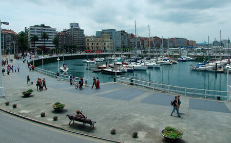 Asturias vuelve a Fase 2, pero sin restricciones de movilidad: pide el autoconfinamiento tras el aumento de contagios