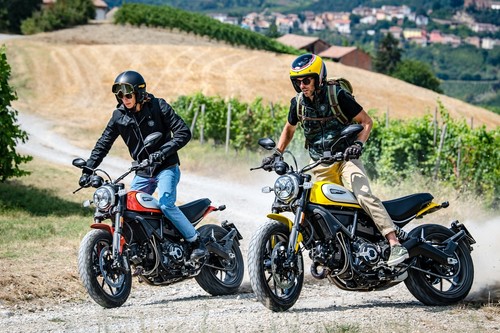 La Ducati Scrambler Icon se renueva: Mejor electrónica con la misma actitud rebelde