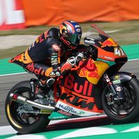 Brad Binder lidera unos entrenamientos de Moto2 con todos los españoles clasificados para la Q2