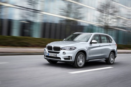 La nueva BMW X7 vendrá en versiones para ricos y más ricos