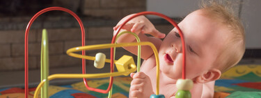 11 juguetes imprescindibles para el bebé en su primer año de vida