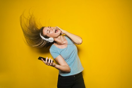 Las descargas de música no autorizadas han descendido mucho en 2019, pero la industria no informa claramente de ello