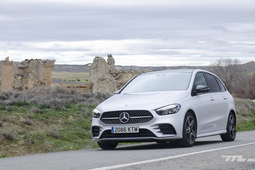 Probamos el Mercedes-Benz Clase B: la resistencia de los monovolumen con la comodidad y el espacio por bandera