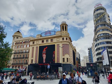 Photo5265060976804342072