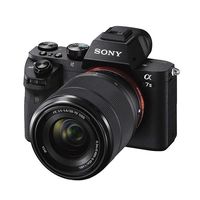 Con las ofertas de primavera de Amazon, tienes una sin espejo full frame como la Sony Alpha 7 MkII con objetivo por 1.299 euros