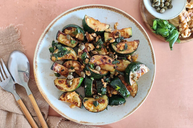 La receta con calabacín más fácil del verano: una cena ligera, sana y deliciosa