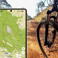Me he ahorrado un dineral fabricándome mi propio GPS para la bici: he necesitado un viejo móvil y poco más