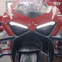 La primera Ducati Superleggera V4 sale de fábrica: una superbike exclusiva por 115.000 euros y con entrega de lujo