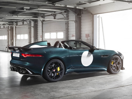 Jaguar F Type Project 7